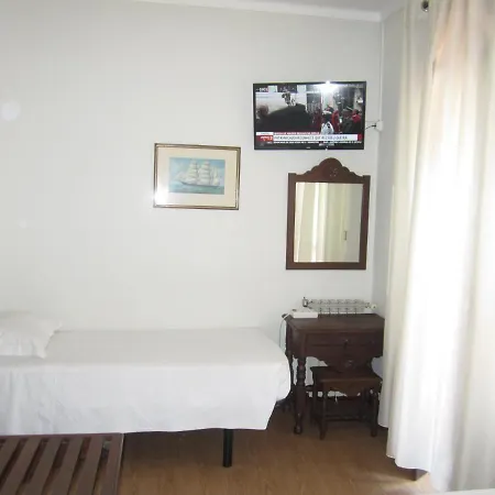Calatrava Hotel 2*